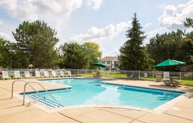 3 beds, 2 baths, 1,150 sqft, $1,599, Unit 30-102