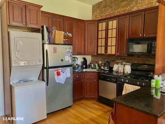 246 W 132 ST