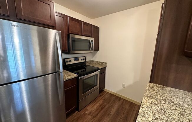 1 bed, 1 bath, 770 sqft, $1,455, Unit 4320-104