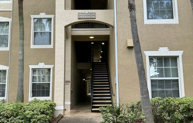 2 Bed / 2 Bath Condo Available now in Point Meadows Place, Southside Area!