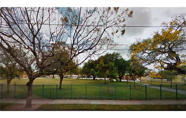 2609 NW 31 ST