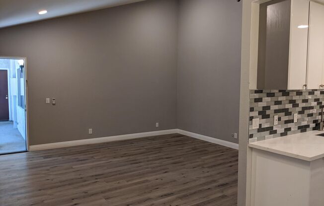 1436 E. Orange Grove