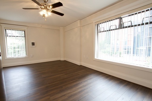 Studio, 1 bath, 398 sqft, $1,350, Unit 0515