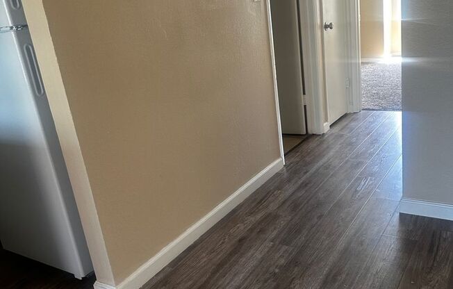 2 beds, 1 bath, 860 sqft, $1,475