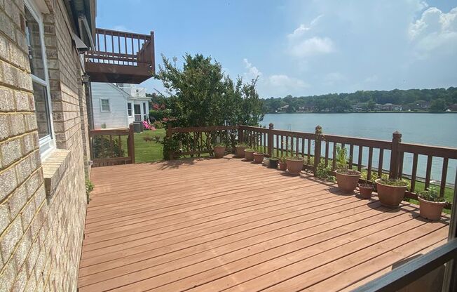 Plantation Lakes