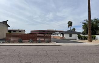 4150 N 25 ST