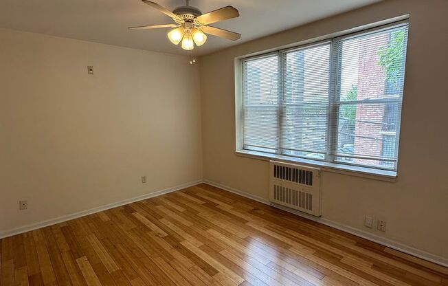 Studio, 1 bath, $750, Unit 310