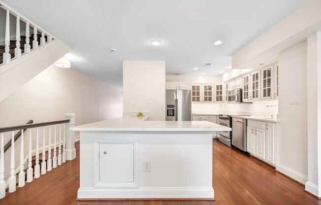 Lovely 3 BR/2.5 BA Townhome in Logan Circle!