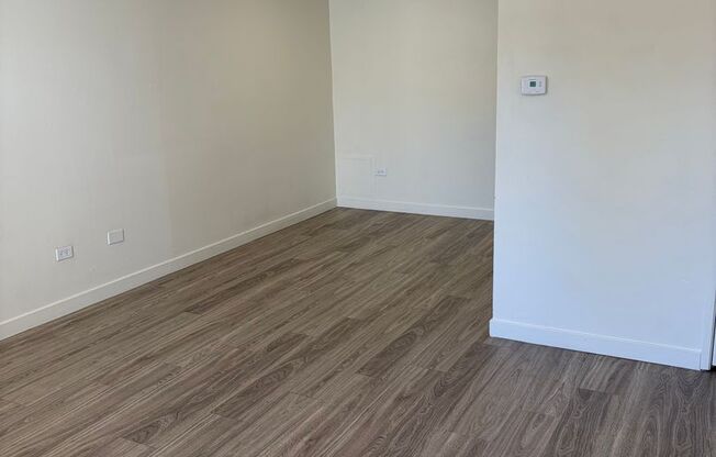 1 bed, 1 bath, 560 sqft, $1,199, Unit A-208