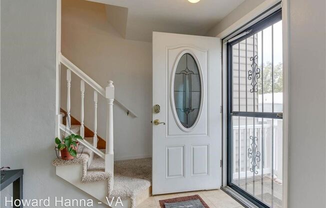 3702 Canadian Arch