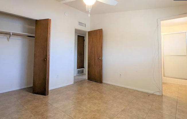 3 beds, 2 baths, 1,350 sqft, $2,100, Unit 1