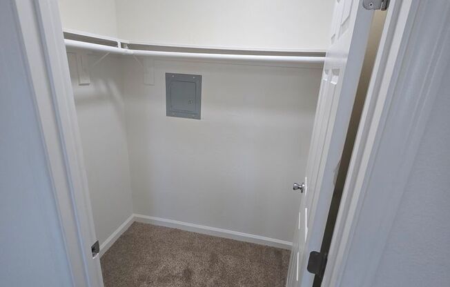 1 bed, 1 bath, 500 sqft, $1,825, Unit 55-42