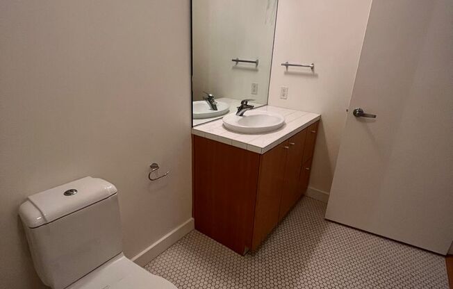 Studio, 1 bath, $1,450