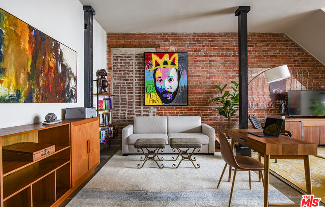 179 CULVER BLVD