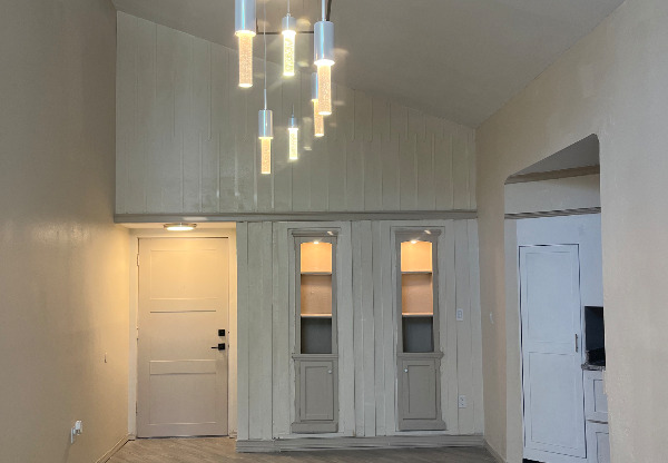 4 ATRIUM DR