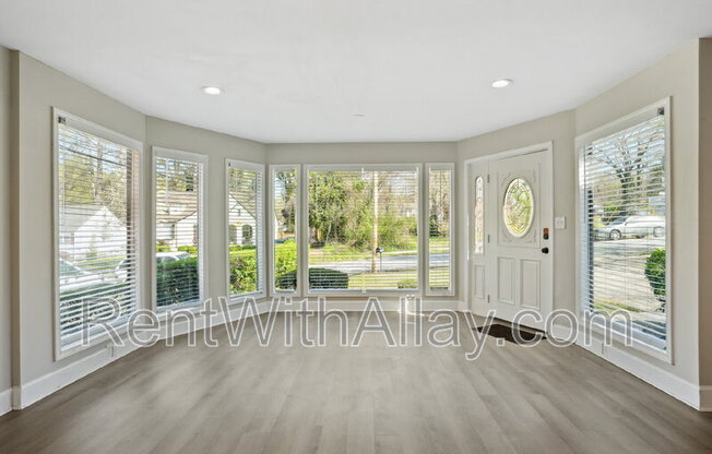 1770 ROGERS AVE SW