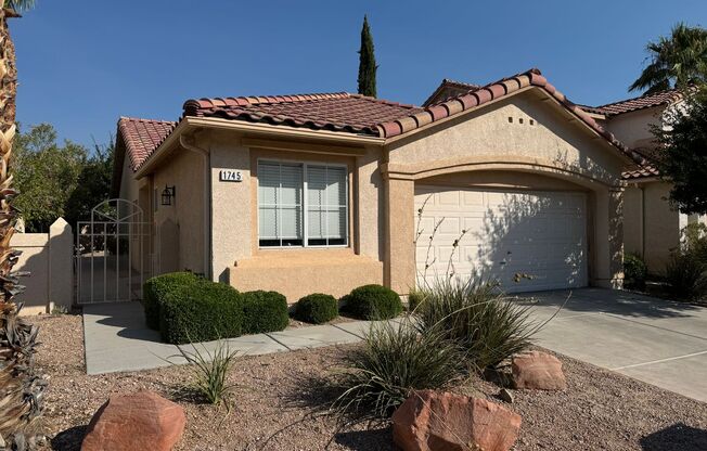 Single Story Home In The Heart Of Summerlin North