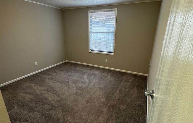 1 bed, 1 bath, 634 sqft, $839, Unit 6045 UD