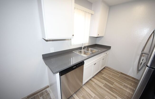 Venice at Lincoln, LLC