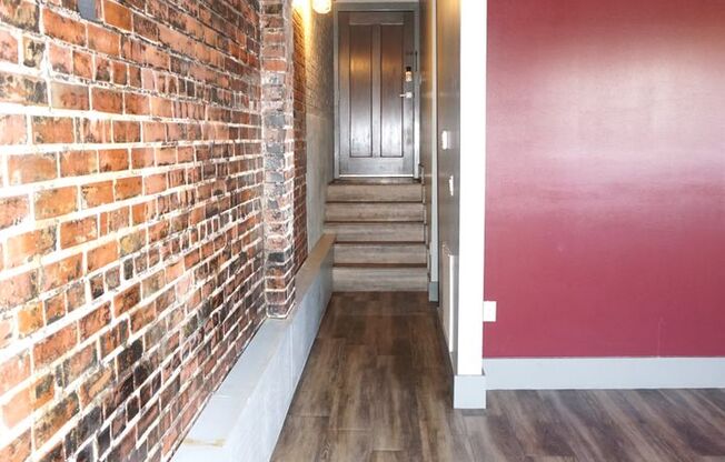 1 bed, 1 bath, $1,400, Unit Union Lofts- #11