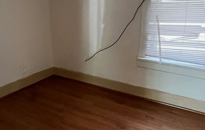 2119 W. Brown Street - 3 Bedroom Rear House