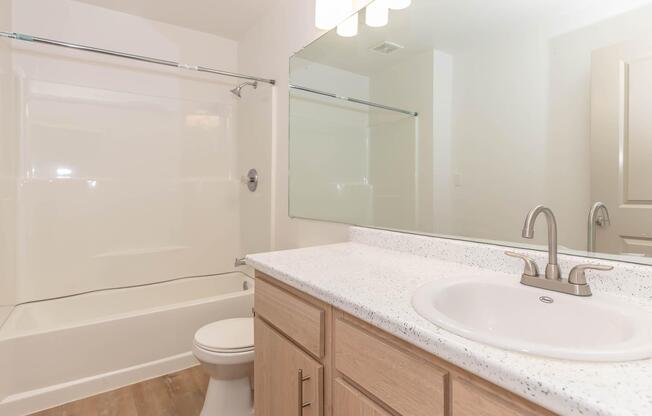 2 beds, 2 baths, 837 sqft, $1,191