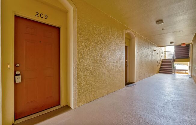 3 beds, 2 baths, $1,675, Unit # 209