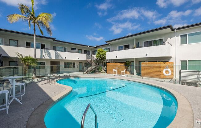 1 bed, 1 bath, 715 sqft, $3,175, Unit 42