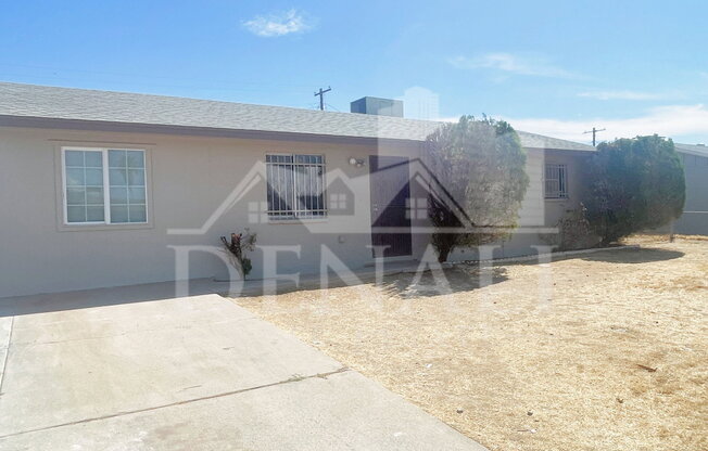 2019 E SAINT ANNE AVE