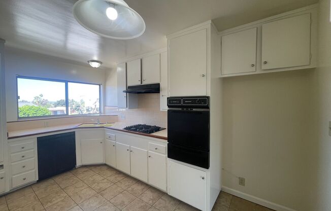 460 W. Doran St. Glendale CA
