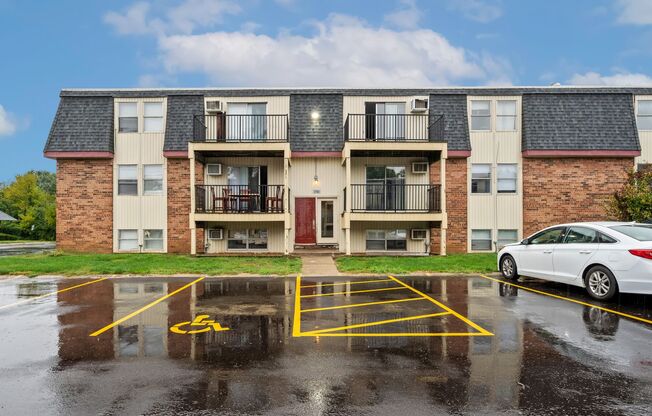 Pine Ridge Apartments