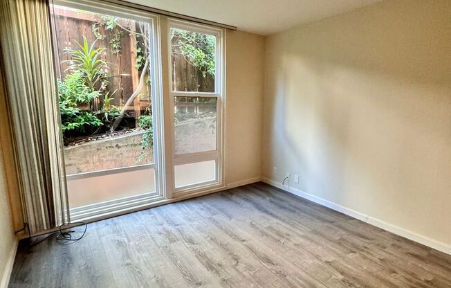 1 bed, 1 bath, 454 sqft, $2,395, Unit 8
