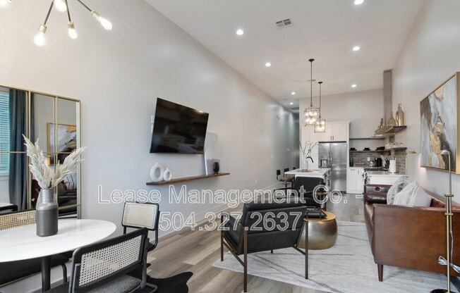 1812 ELYSIAN FLDS AVE