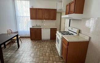 1 bed, 1 bath, 650 sqft, $2,200