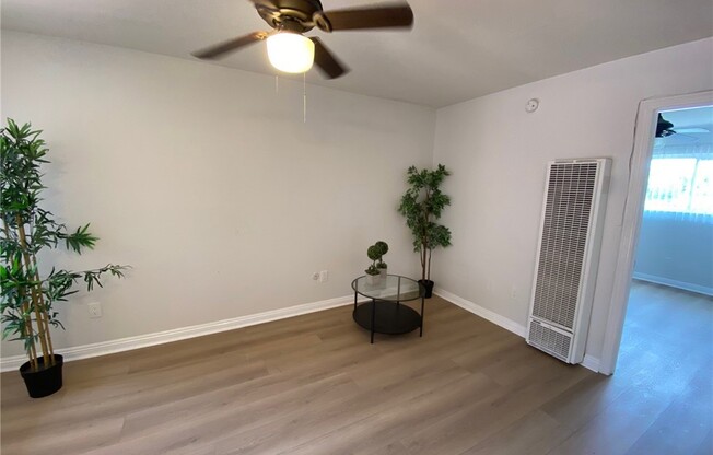 1 bed, 1 bath, 550 sqft, $1,950, Unit 6