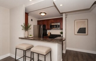 3 beds, 2 baths, 1,205 sqft, $5,250, Unit 5-519