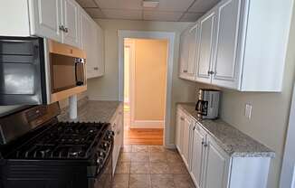2 beds, 1.5 baths, 1,500 sqft, $3,000, Unit 2