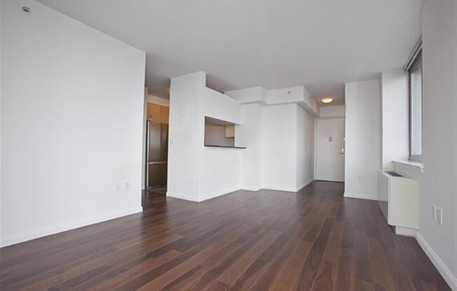 1 bed, 1 bath, 641 sqft, $4,550, Unit 45A