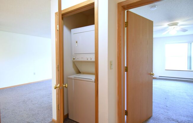 1 bed, 1 bath, 730 sqft, $1,460, Unit 8118-206