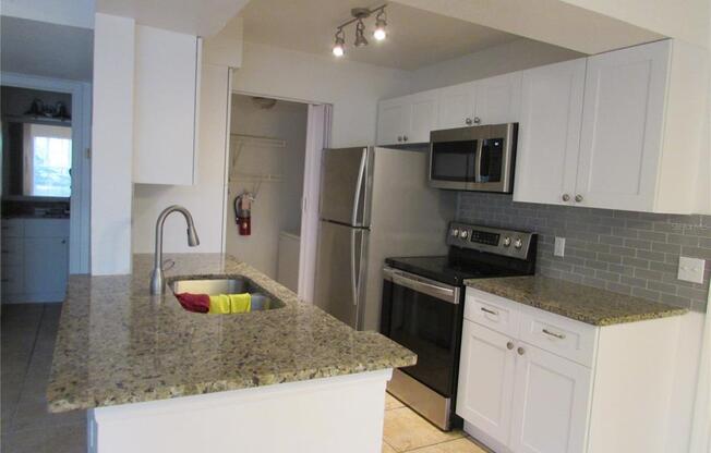 1031 S. Hiawassee Road, #2528