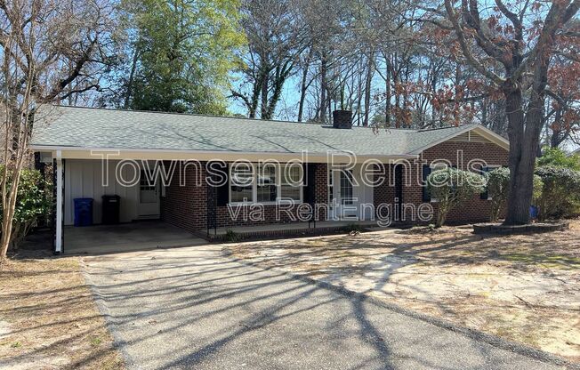 718 DANDRIDGE DR