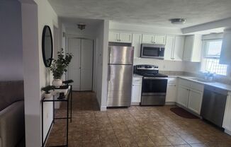 1 bed, 1 bath, $2,000, Unit 1