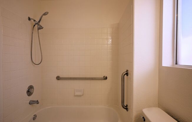 3 beds, 2 baths, $1,799