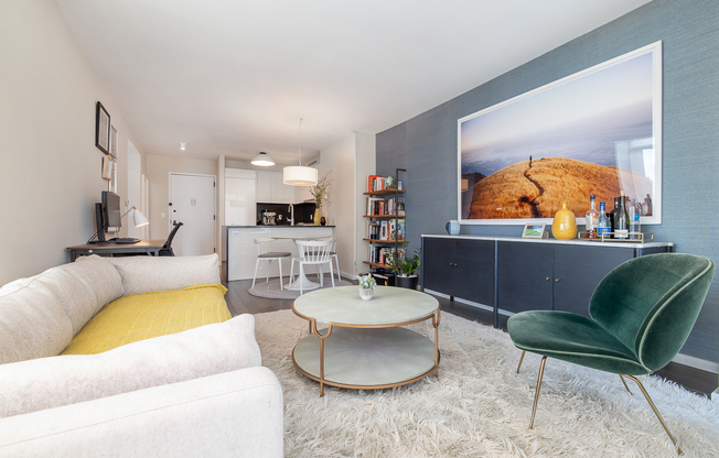 1 bed, 1 bath, 730 sqft, $5,850, Unit 6G