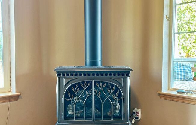 Peaceful Hansville Home with Plenty of Room