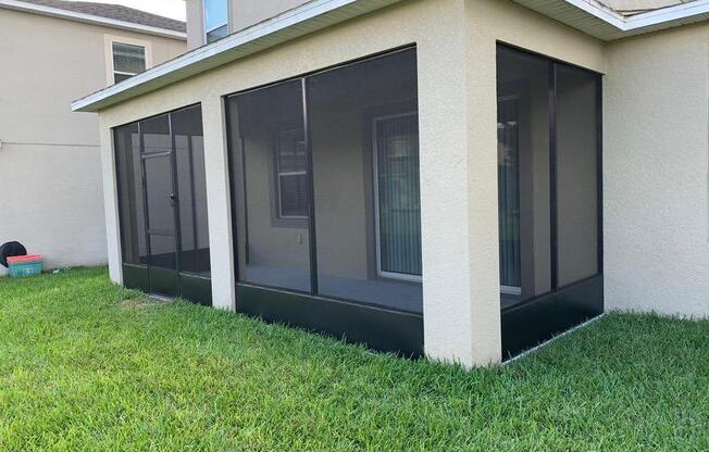 15186 EVERGREEN OAK LOOP