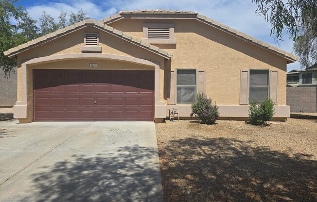 Great price for this Goodyear neighborhood!