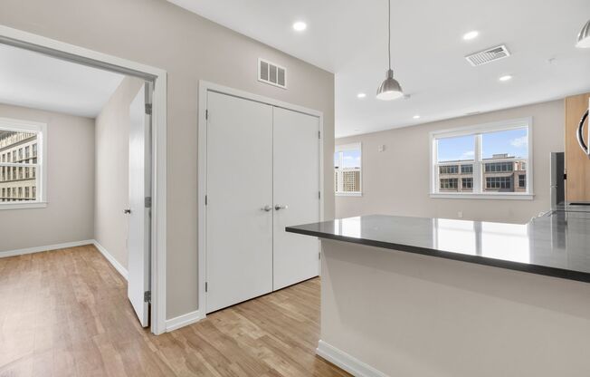 1 bed, 1 bath, 614 sqft, $2,720, Unit 501