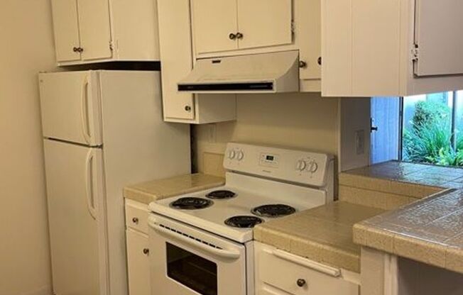 1 bed, 1 bath, 617 sqft, $2,195, Unit 8