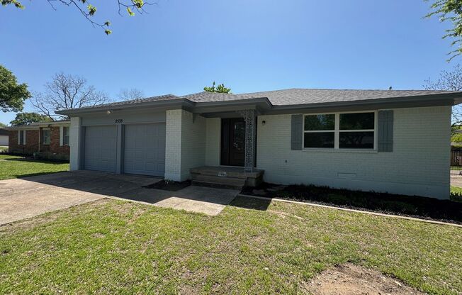 Move in Ready - 3 bedroom 2 bath 2 car garage